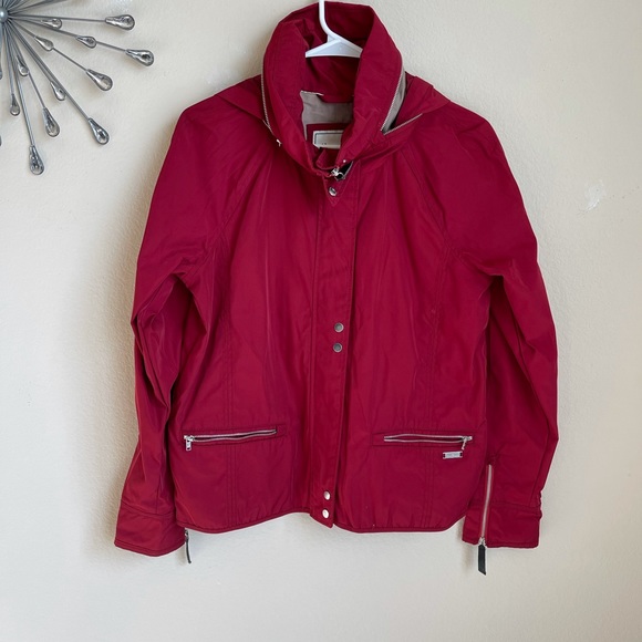 Abercrombie & Fitch Jackets & Blazers - 🎉HP🎉 ABERCROMBIE & FITCH WEATHER RESISTANT COAT WITH HOOD SIZE M